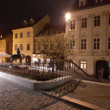 Apartment Azalea Zagreb Luaran gambar