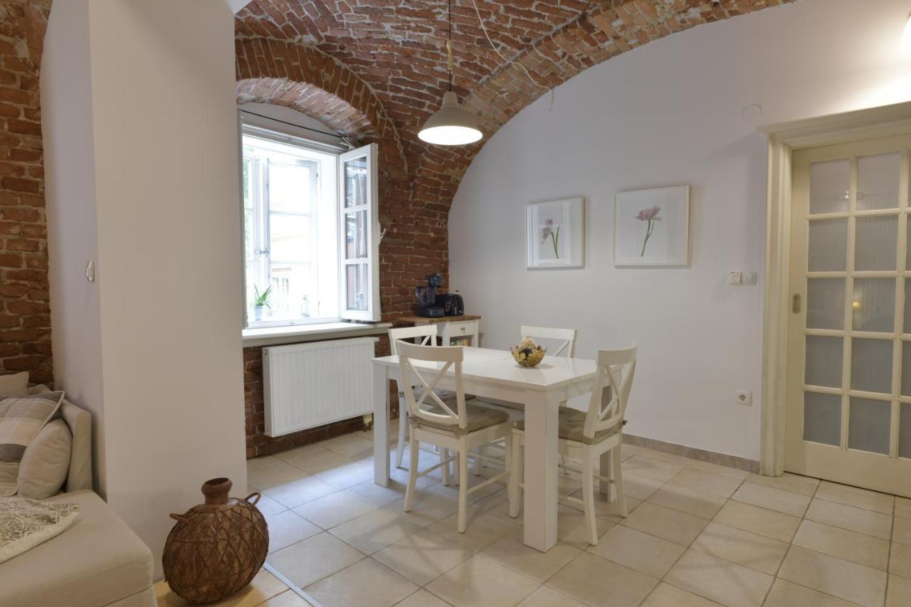 Apartment Azalea Zagreb Luaran gambar